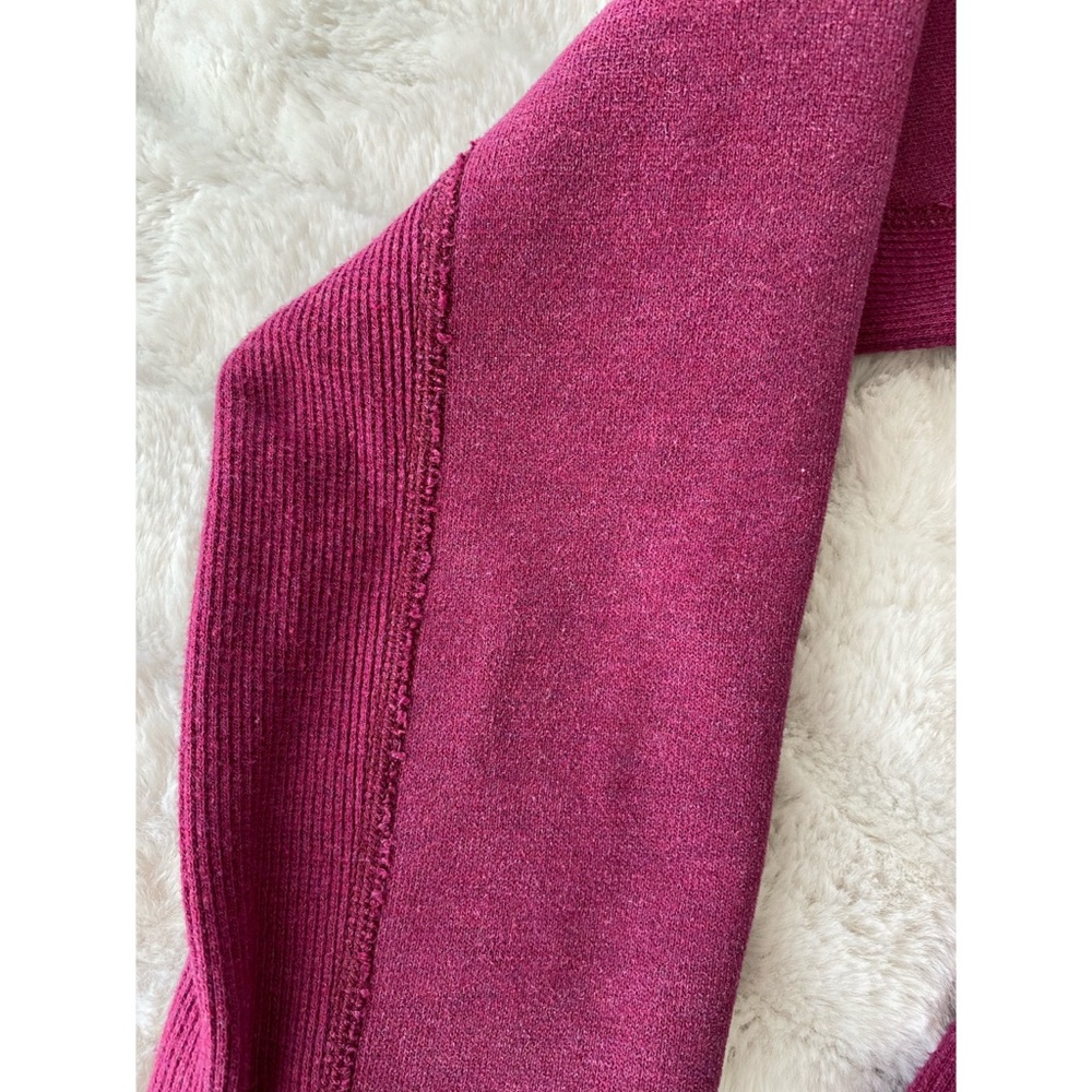 Lululemon Scuba II hoodie. Size 2 - Picture 3 of 4